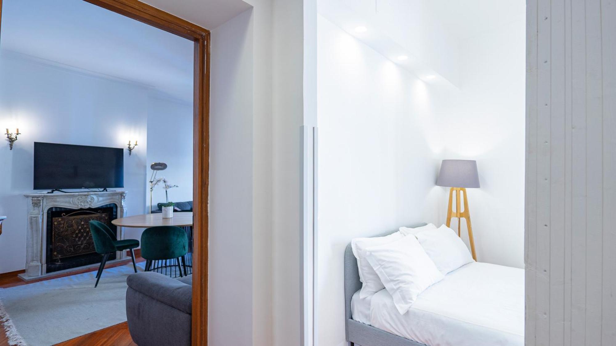 Easytopstay - Piazza Navona Elegant Apartment — Photos 1